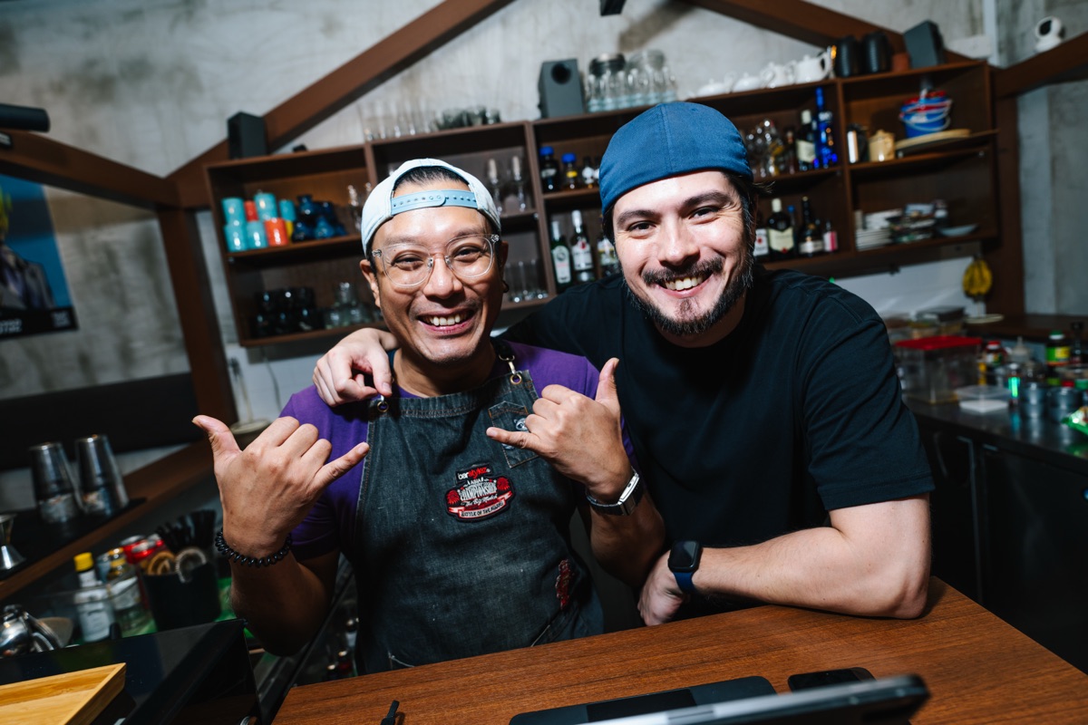 e-America community event β friends